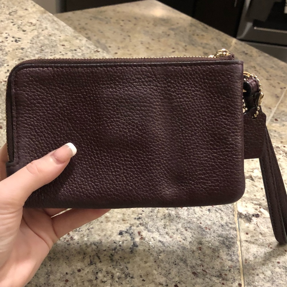Purple coach wristlet - Picture 2 of 2